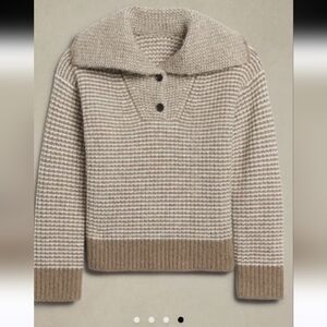 Banana Republic Wool Blend Beige Cream Oversized Collar Classic Neutral Sweaters